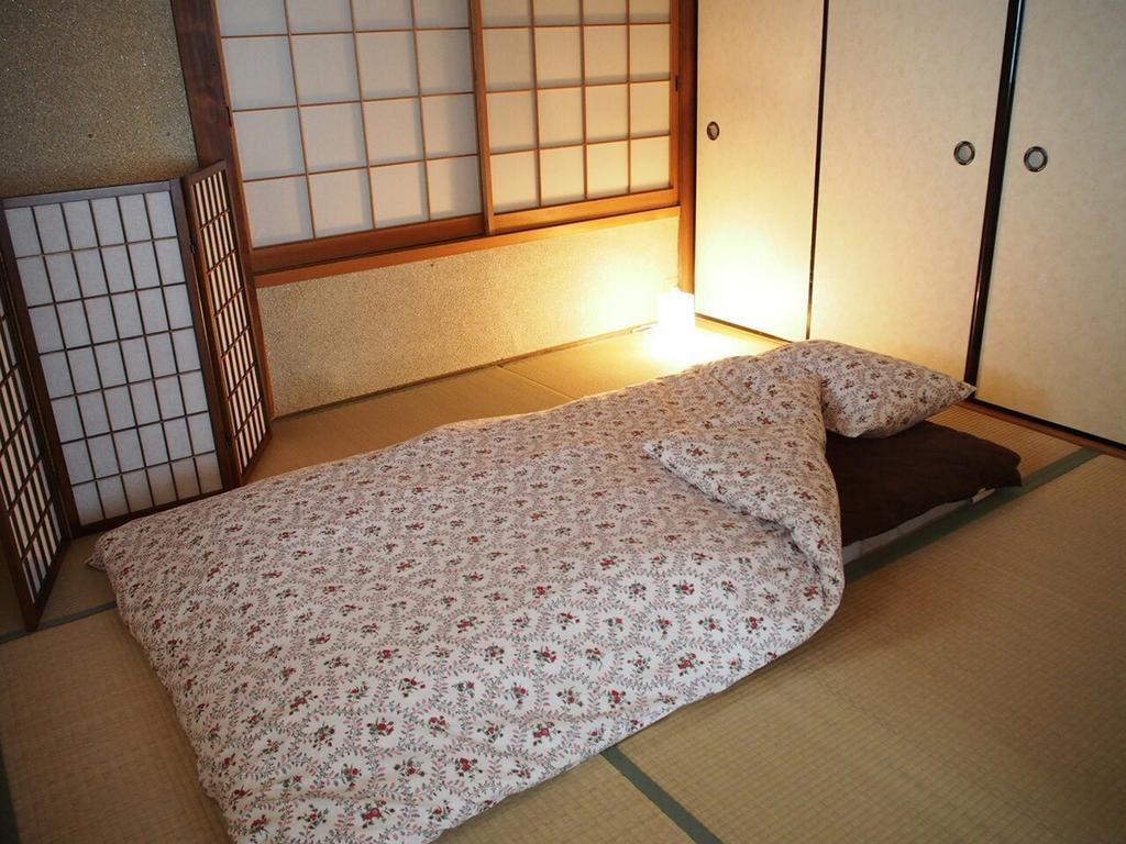 Guesthouse Ten-Roku - Female Only Ōsaka Exterior foto